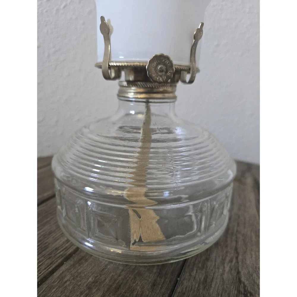 Vintage Lamplight Farms Clear Glass Oil Lamp W/Frosted Shade 14